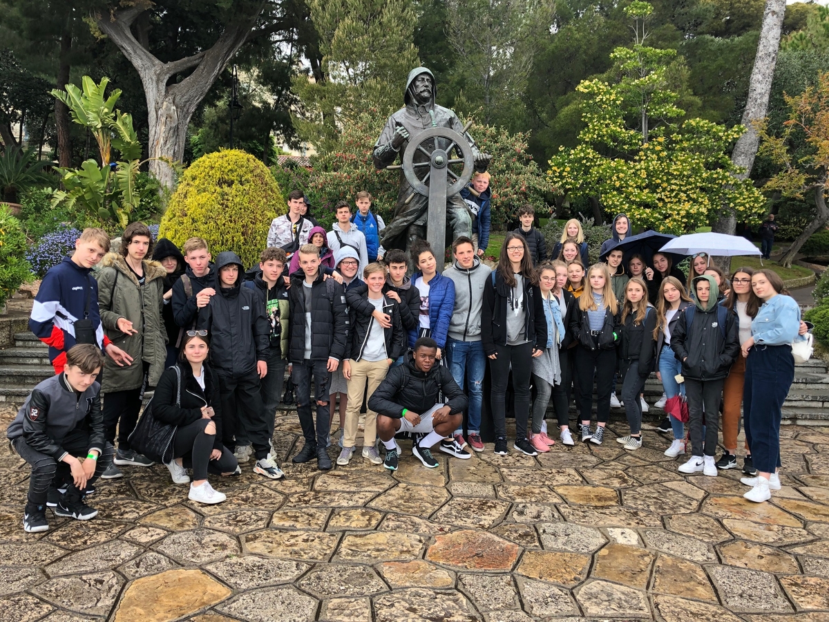 Klassenfoto in Antibes