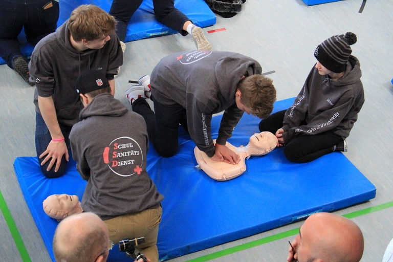 Schulsani-Praxistag an der Realschule Puchheim